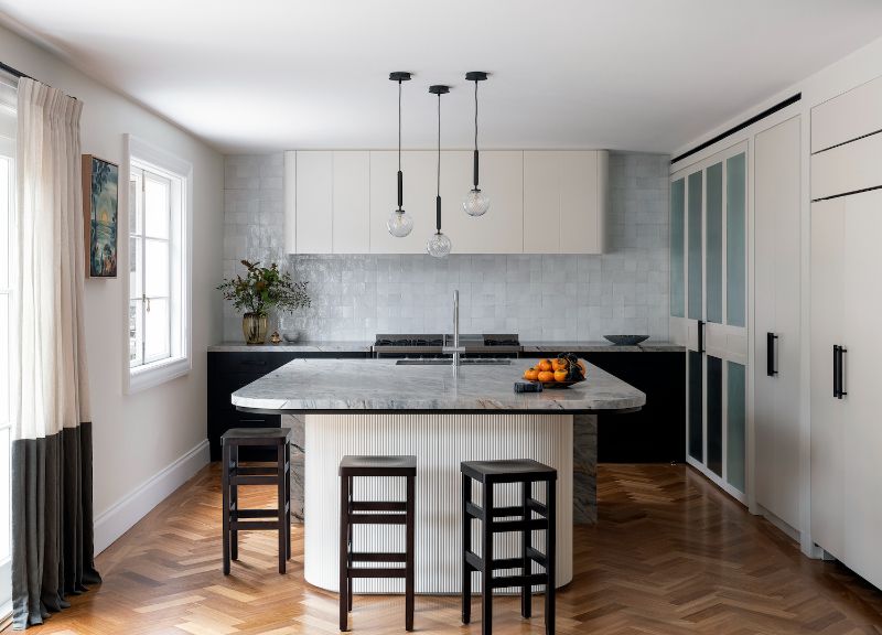 vaucluse northern beaches sydney kitchen luxury kitchen curves battens