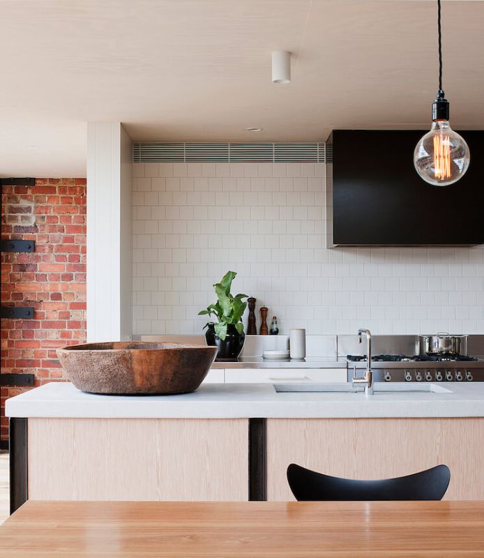 Moor house industrial kitchen Clare cousins1