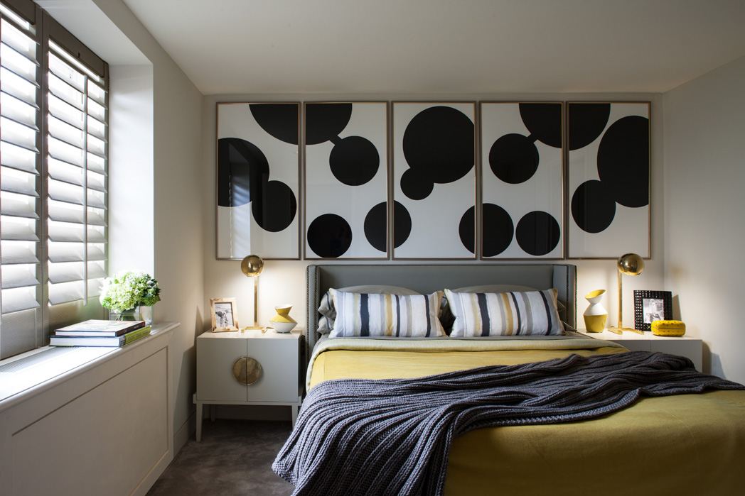 modern-bedroom-overscaled-graphic-art-headboard-gallery